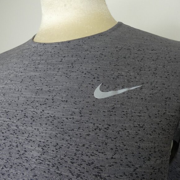 Nike Women's S Dri-Fit Long Sleeve Pullover Top Ombre Grey Stretch - Picture 3 of 6
